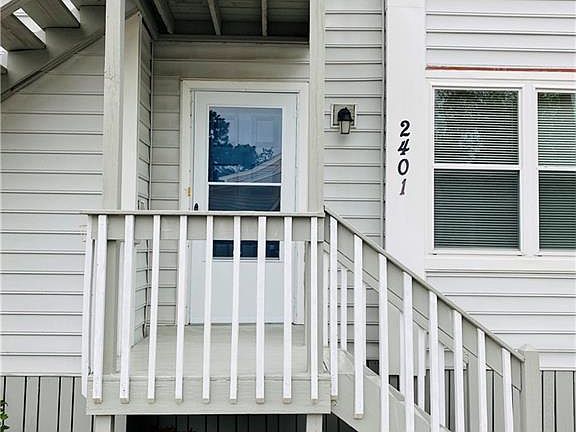 3rd image of 2401 Loran Ct