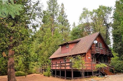 1st image of 23919 Carson Dr