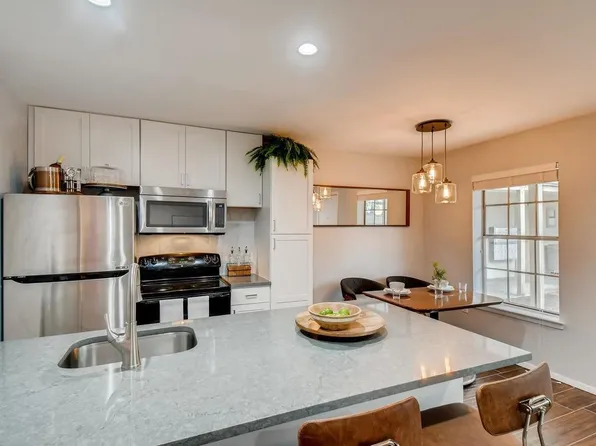 910 Duncan Ln APT 16, Austin, TX 78705
