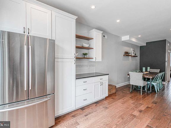 5th image of 1513 Latona St