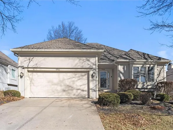7916 W 118th Ter, Overland Park, KS 66210