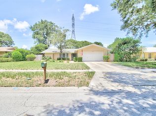 2966 Clubhouse Dr W, Clearwater, FL 33761