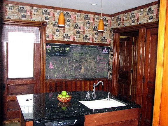 3rd image of 41 Mount Hope Ave