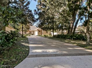 6744 Linford Ln, Jacksonville, FL 32217