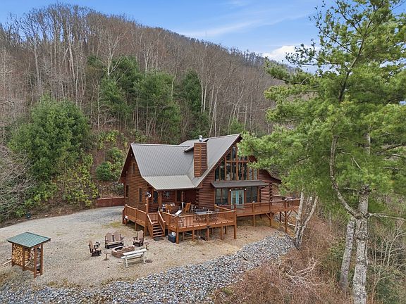 4th image of 830 Noon Day Sun Rdg