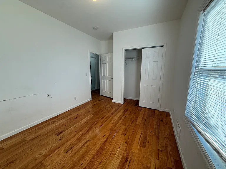 33 Nelson Ave #1 — Photo 8