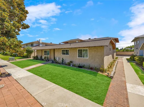 2808 Santiago Rd, Fullerton, CA 92835