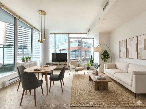 45 Charles St E #701, Toronto, ON M4Y 0B8