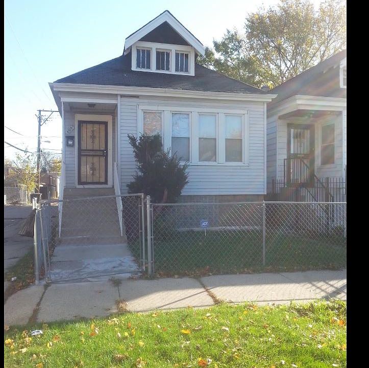 1st image of 5515 S Hoyne Ave #House