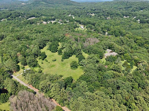 3rd image of 7571 Mack Hicks Rd