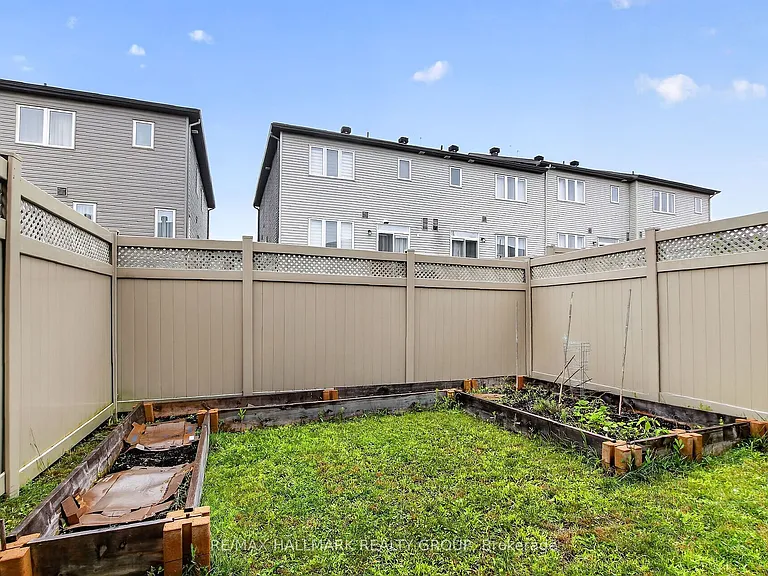 420 Kayak St — Photo 36