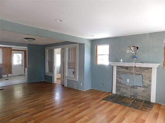 3rd image of 6400 12TH STREET