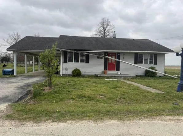 303 W 4th St, Gideon, MO 63848
