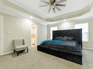 716 Gary Ln, Hampton, VA 23669