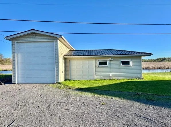 3105 Hudson Rd, Hillsdale, MI 49242