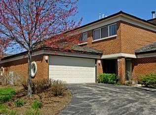 403 Milford Rd, Deerfield, IL 60015