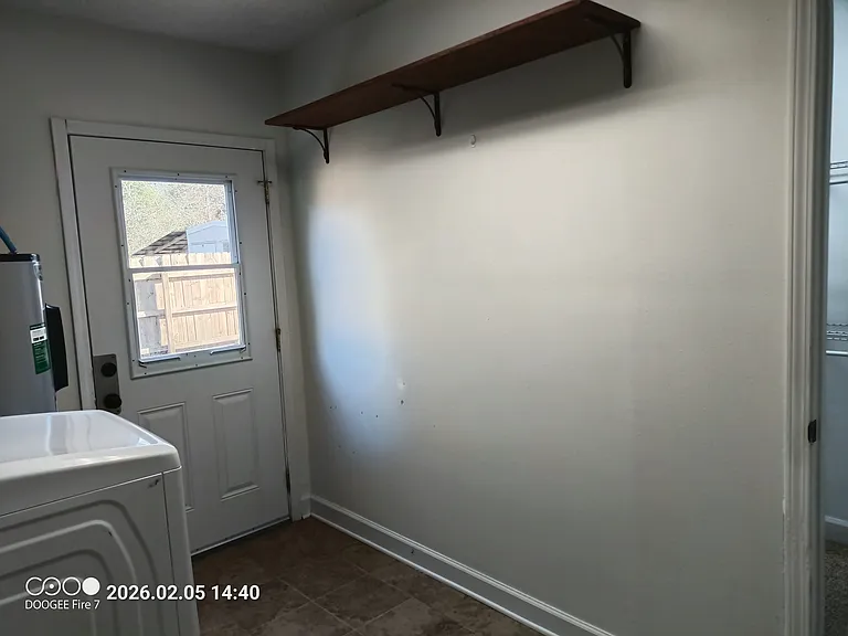 213 Rose Cir — Photo 13