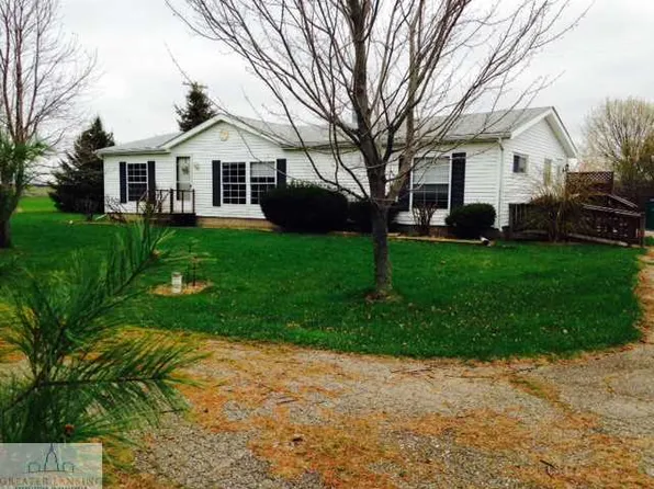 1350 E Hyde Rd, Saint Johns, MI 48879