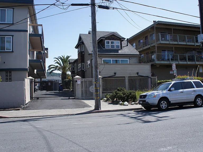 440 Canal St #1 — Photo 6