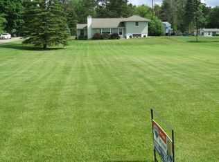 3904 Isabella St, Midland, MI 48640