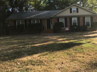 1207 Mark Twain Rd, Charlotte, NC 28213