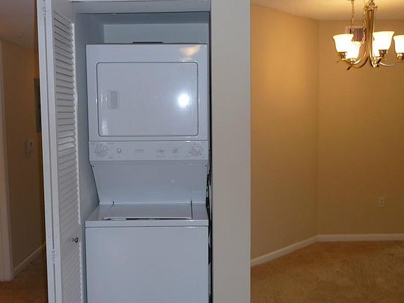 3rd image of 520 SE 5th Ave APT 2203