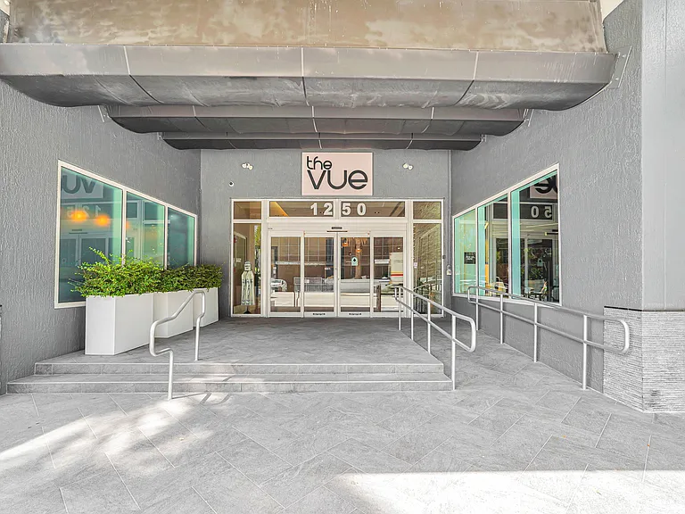 1250 S Miami Ave #812 — Photo 42