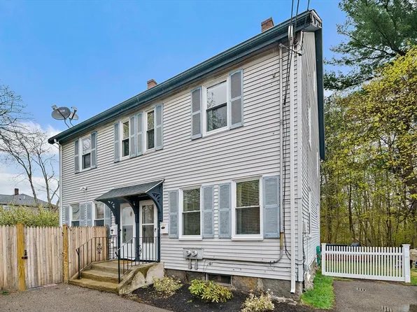 14 Hall Pl #2, Quincy, MA 02169