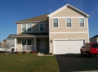 1235 Robinson St, Elburn, IL 60119