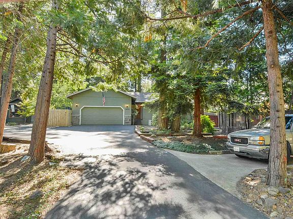 3rd image of 18878 Broadhurst Dr