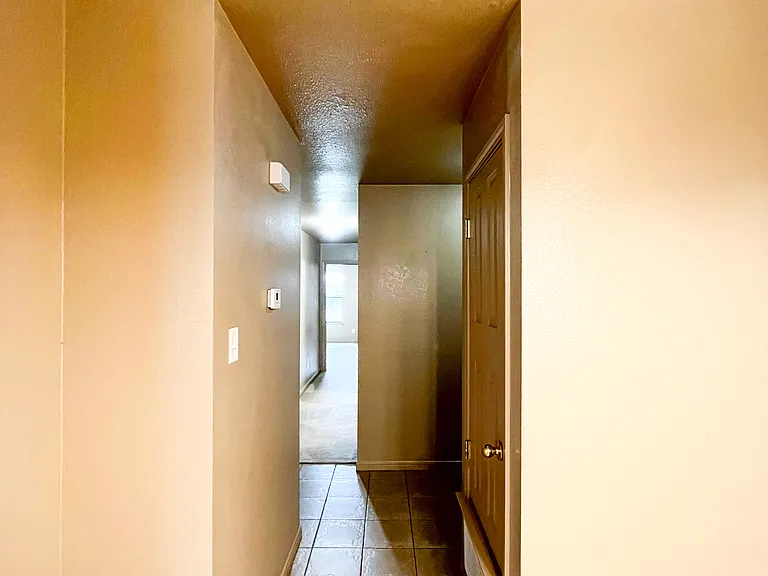 1305 Nicholas Cir #A — Photo 12