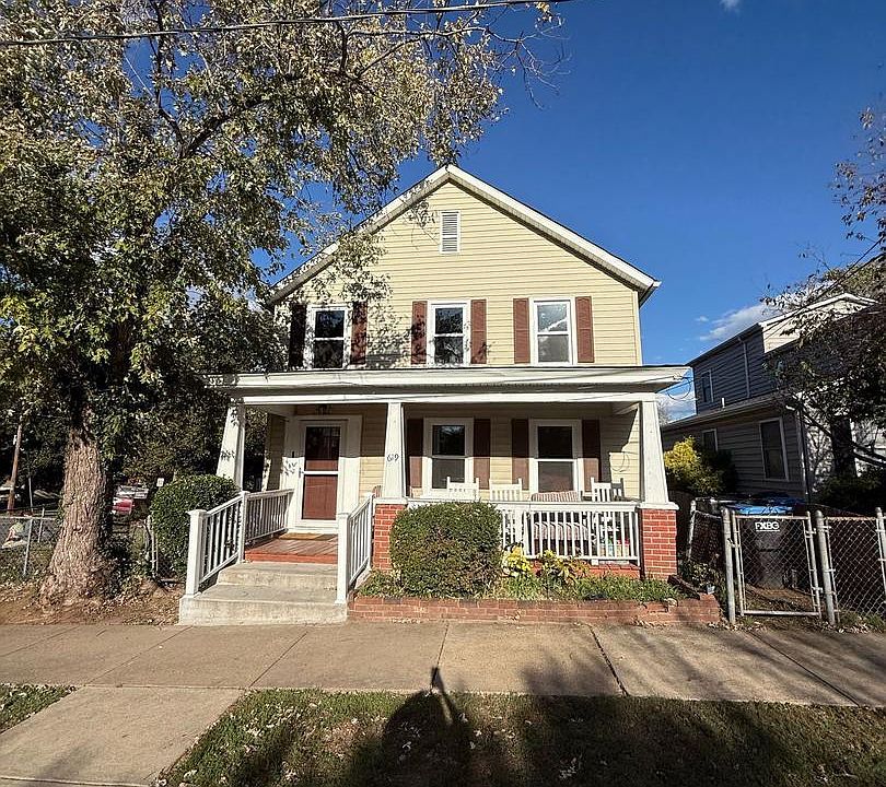1st image of 619 Spottswood St