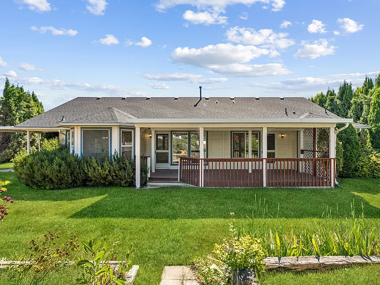 24963 Fox Ridge Dr — Photo 14