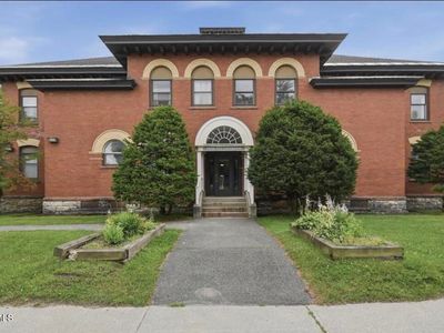 60 North St APT 18, Dalton, MA, 01226