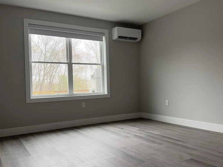 251 Sladen St #105 — Photo 7