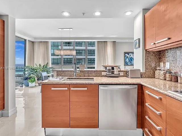 3535 S Ocean Dr #905 — Photo 19