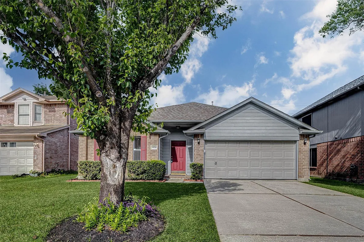 Building Photo - 18114 Noble Forest Dr