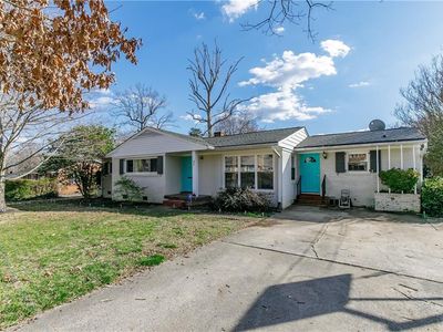 511 Oakwood Ln, Graham, NC, 27253