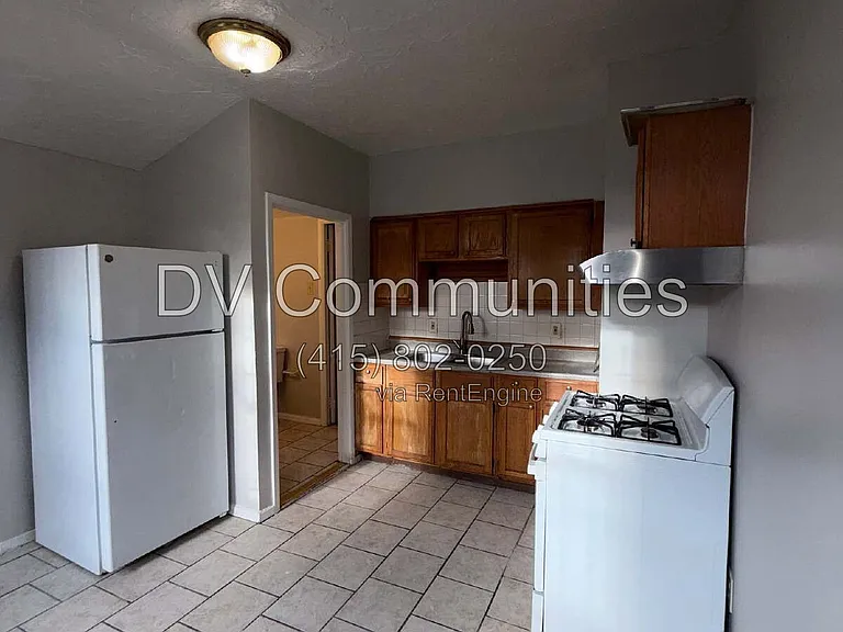 3417 Storer Ave — Photo 11