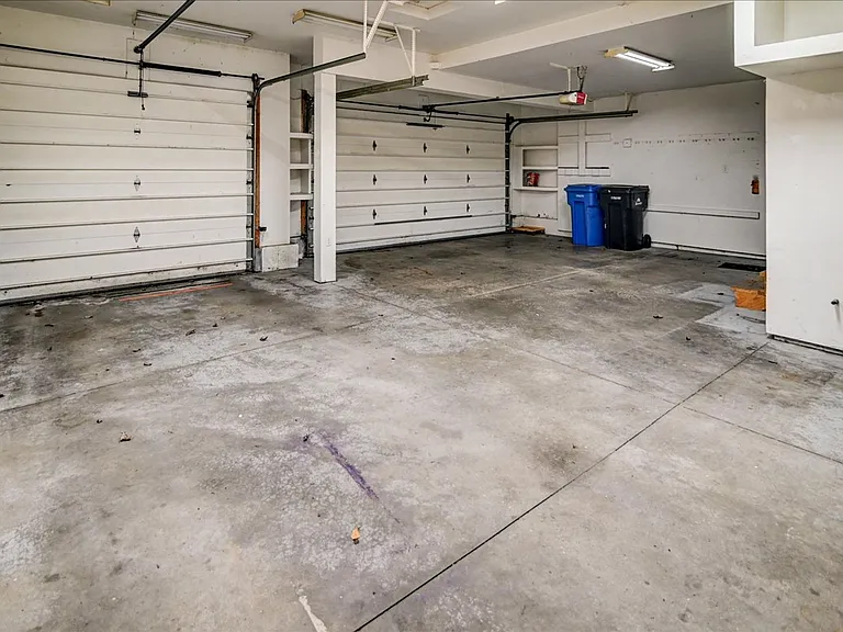 400 Muirfield Ct — Photo 49