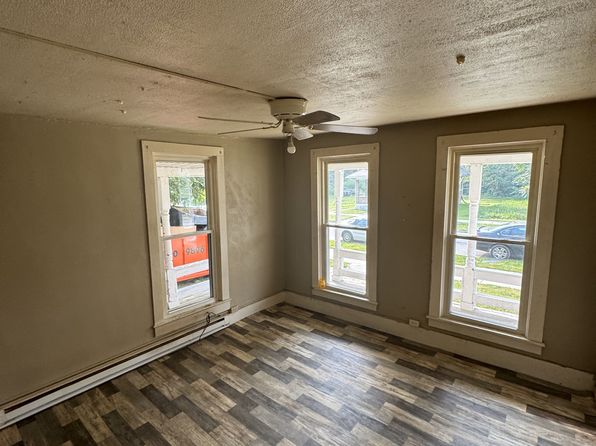 451 5th St APT 1