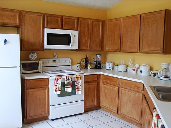 3rd image of 2369 Flamingo Lakes Dr