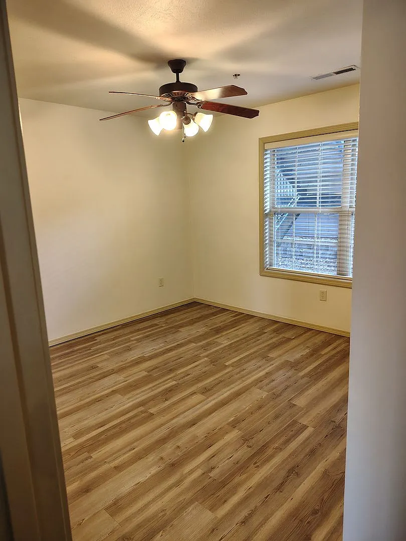 Condo for rent — Photo 4