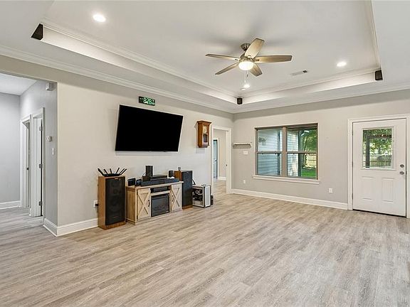 5th image of 42704 Brown Rd