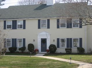 277N Milford Ln, Monroe, NJ 08831