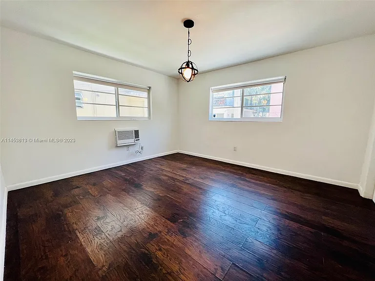 1120 Euclid Ave #7 — Photo 11