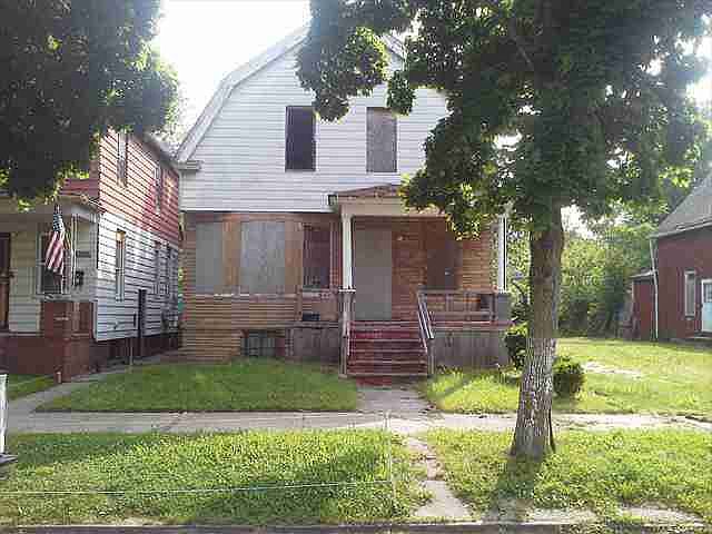 3958 Sheridan