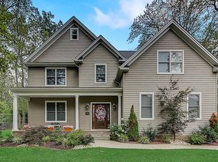 1249 W Front St, Lincroft, NJ 07738
