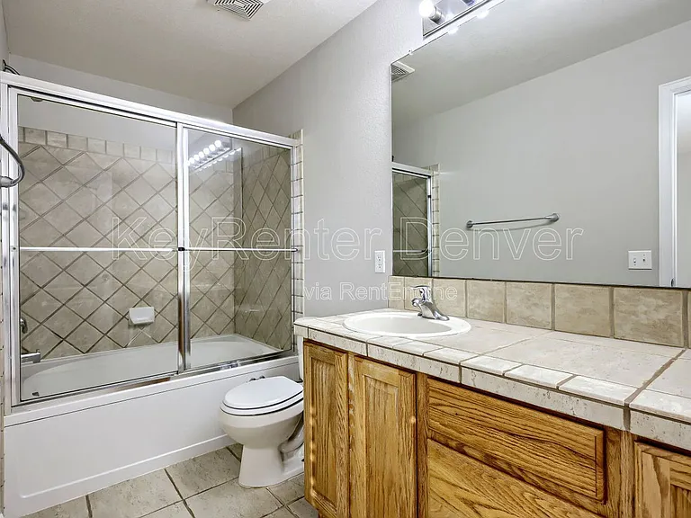 19026 E 51st Pl — Photo 8