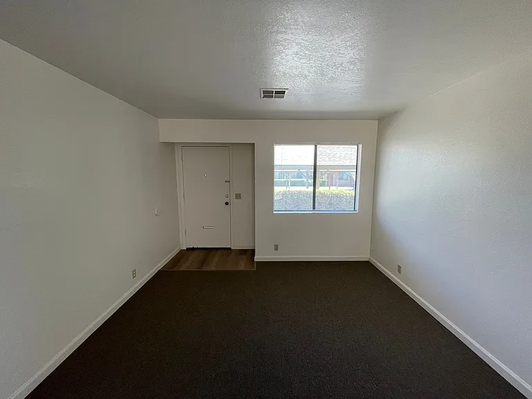 9335 Musselman Dr #15 — Photo 21